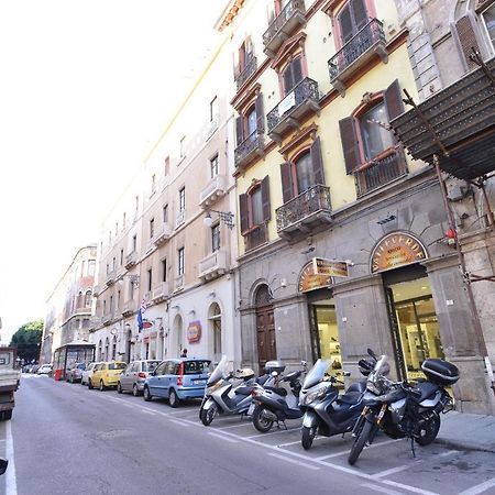 Izzhome City Center Cozy Cagliari Exterior photo