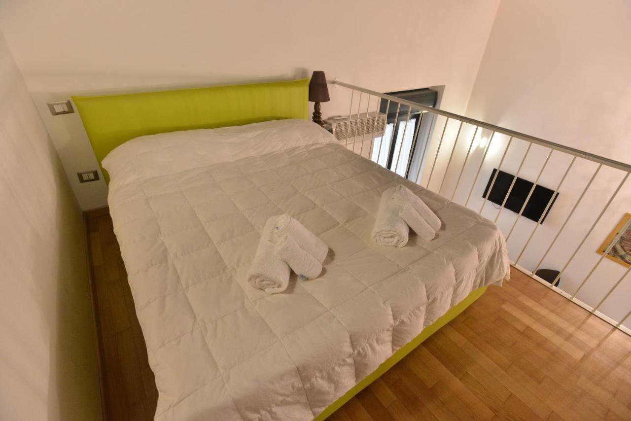 Izzhome City Center Cozy Cagliari Exterior photo